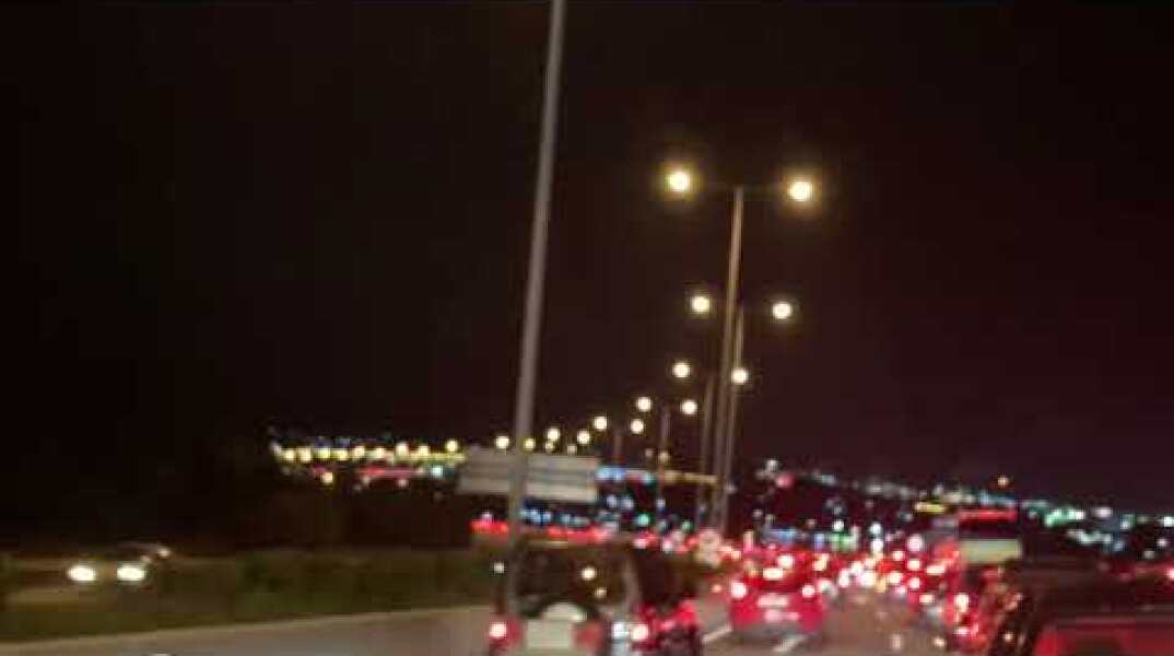 Αυξημένη κίνηση στην Κορίνθου-Αθηνών στην επιστροφή της Αποκριάς