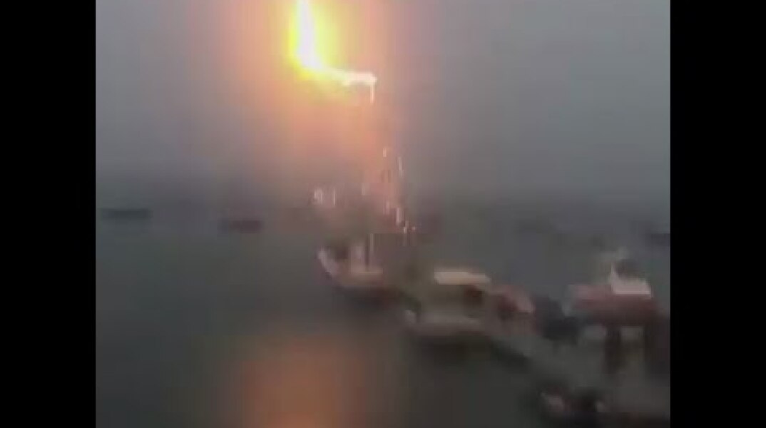 South Boston sailboat struck by lightning