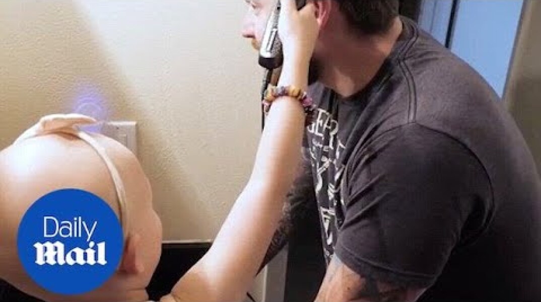 Incredible dad shaves head to support daughter with Alopecia