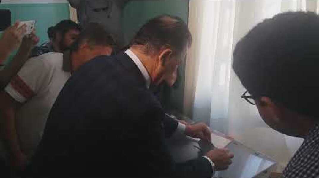 Ψήφισε ο Γιώργος Ορφανός - Voria.gr