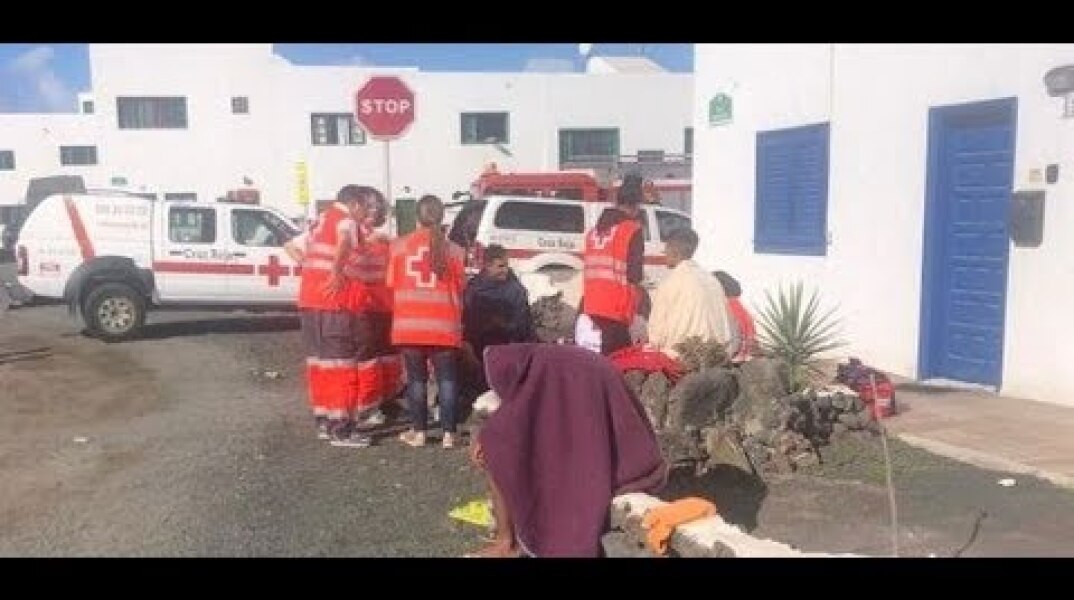 Bodies of five migrants pulled from sea off coast of Lanzarote holiday resort - Today News