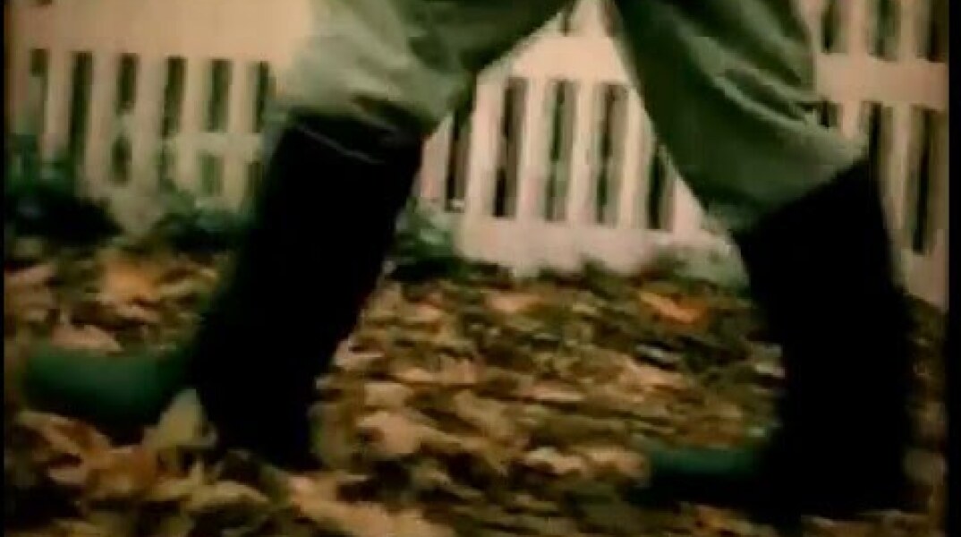 Sigur Rós - Hoppípolla  (Official Video)