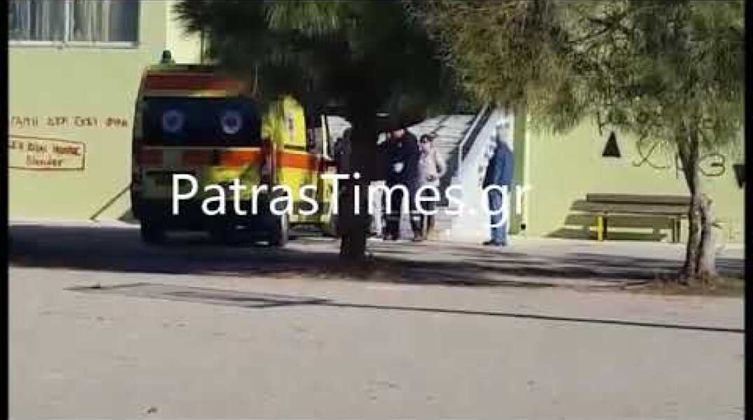 PatrasTimes.gr: Σοκ στην Πάτρα-Μαθητής μαχαίρωσε μαθητή σε λύκειο