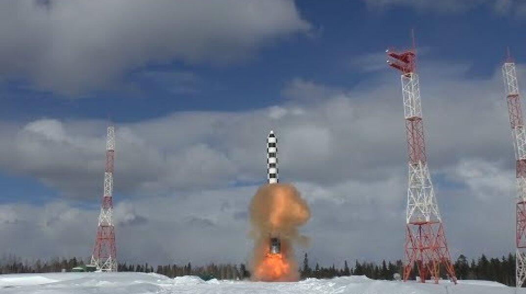 Испытания МБР тяжёлого класса «Сармат» на космодроме «Плесецк»