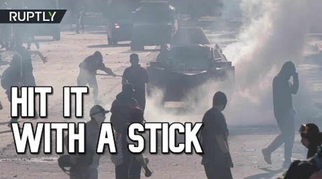 Chile protests: Sticks and stones against armor