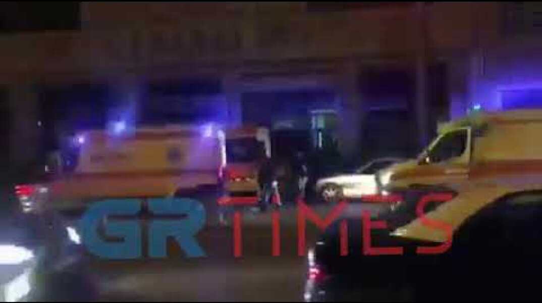 Grtimes.gr - Ληστεία με πυροβολισμούς και τραυματίες