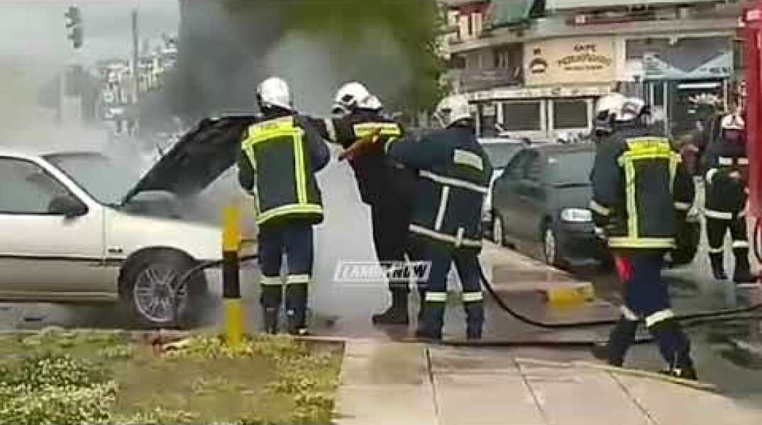 Lamianow: Φωτιά σε Ι.Χ. στα Jumbo