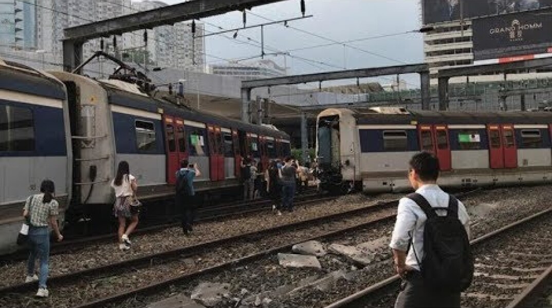 Hong Kong MTR train derails during morning rush hour
