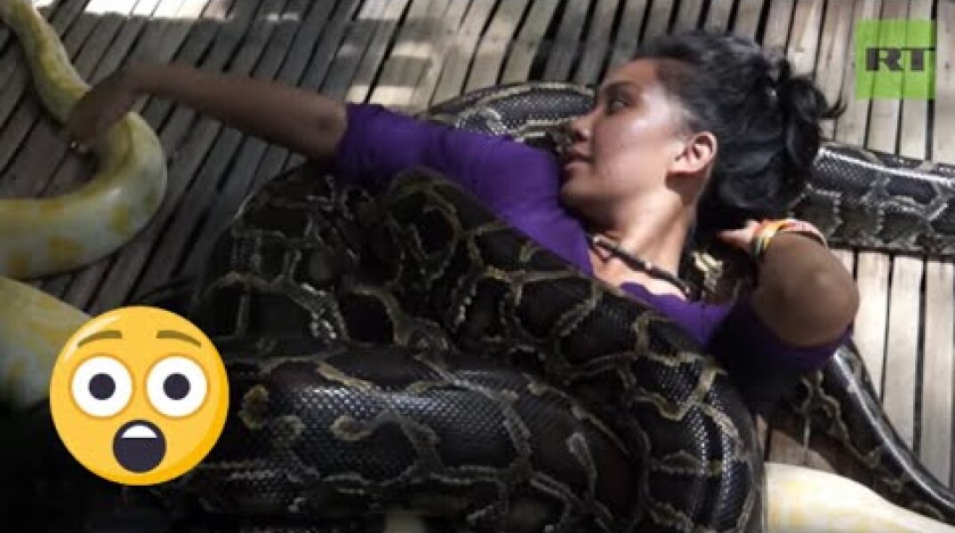 SNAKE massage aims at relaxing you, but it hardly ever will!