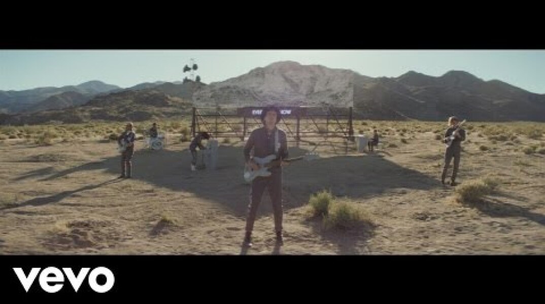 Arcade Fire - Everything Now (Official Video)