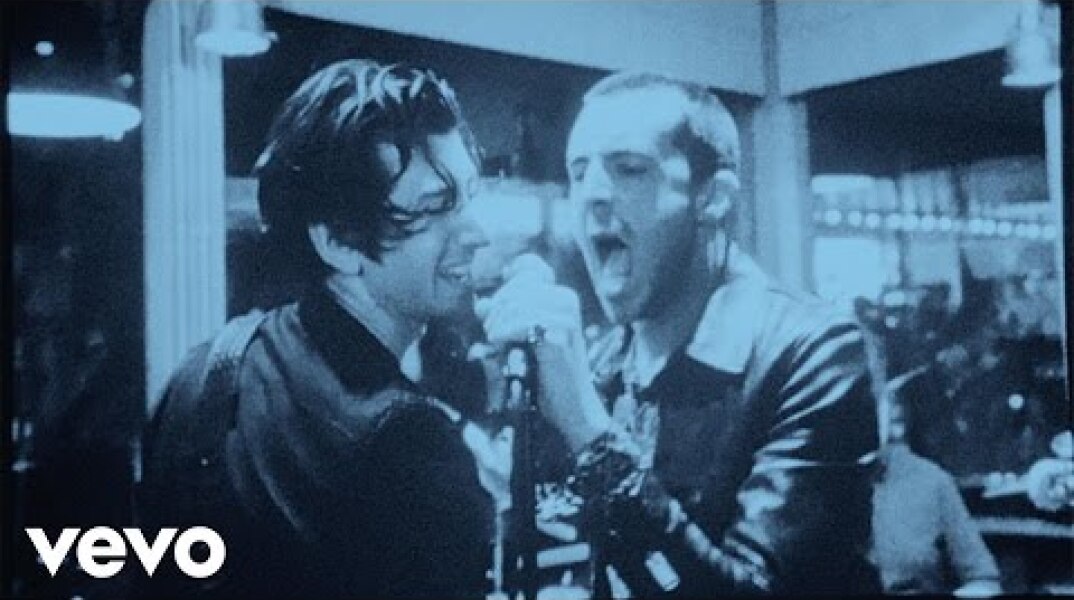 The Last Shadow Puppets - Bad Habits (Official Video)