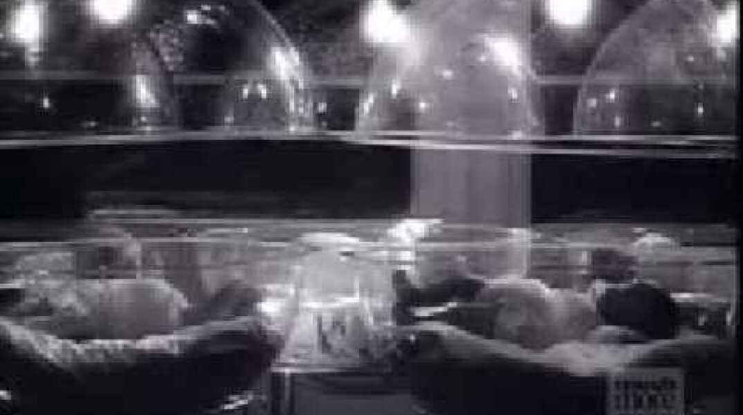 "Dance Me To The End of Love" Leonard Cohen Official Video