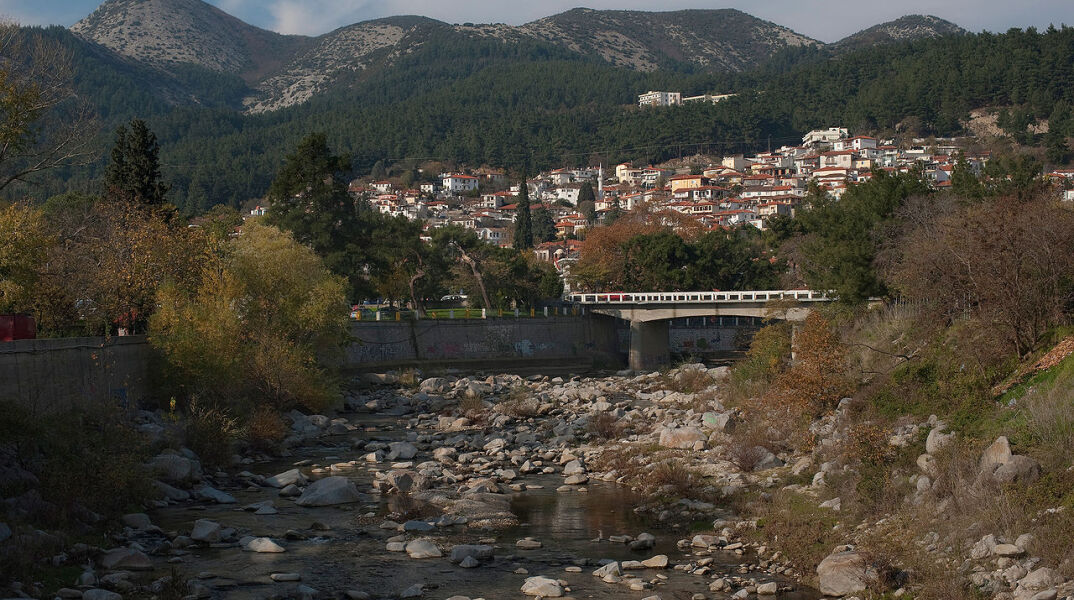 1280px-20091128_xanthi_greece_1.jpg