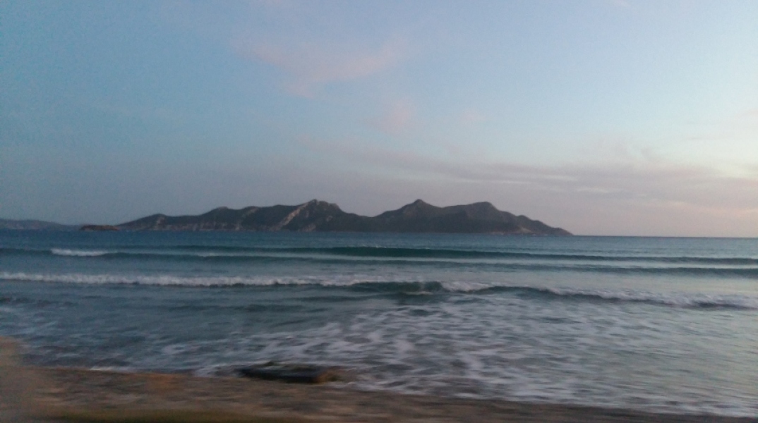 Ένη Κούκουλα «Κρυφός κήπος», Βιβλιοπωλείο – Αίθουσα Τέχνης Φωταγωγός