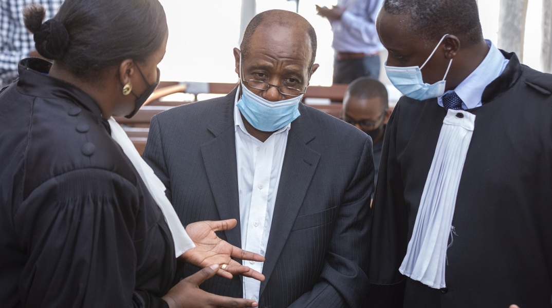 Επέστρεψε στις ΗΠΑ ο ήρωας του «Hotel Rwanda» Πολ Ρουσεσαμπαγκίνα