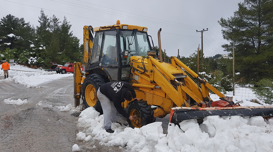 Εκχιονιστικά στην Περιφέρεια Αττικής