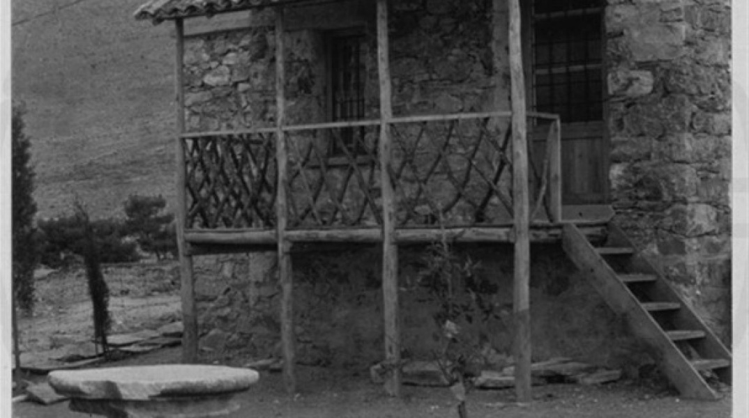 Οικισμός Αιξωνής, Γλυφάδα, Η κατοικία του ιερέα 1953 - 1955 ©Μουσείο Μπενάκη