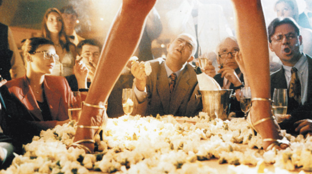 Σκηνή από την ταινία «Προστάτης Οικογένειας» του Νίκου Περάκη