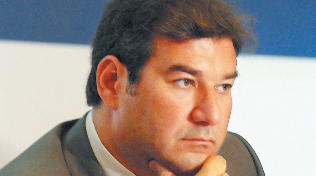 Nίκος Kαραχάλιος