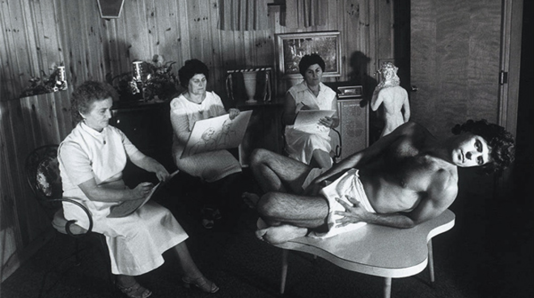 Ο Φίλιππος Τσιάρας με την οικογένειά του