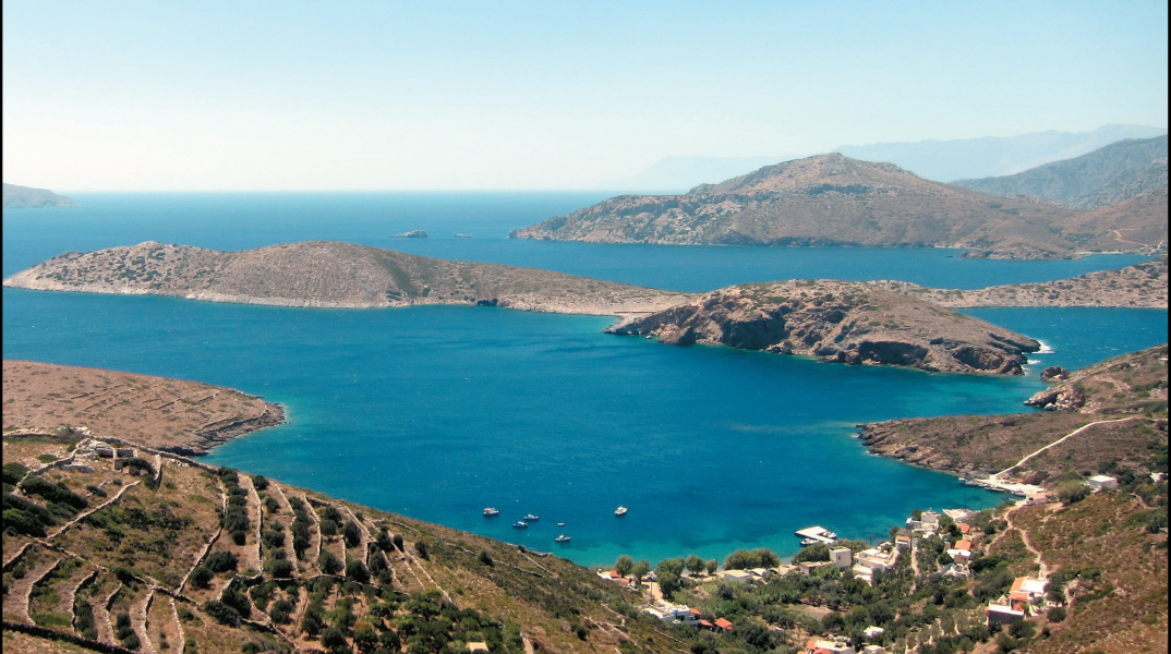 Στα παλιά λημέρια των πειρατών