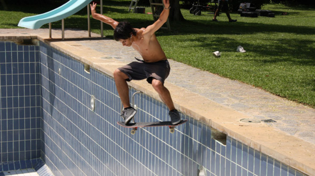 Ο Χάρης Μάρκου σε drop in