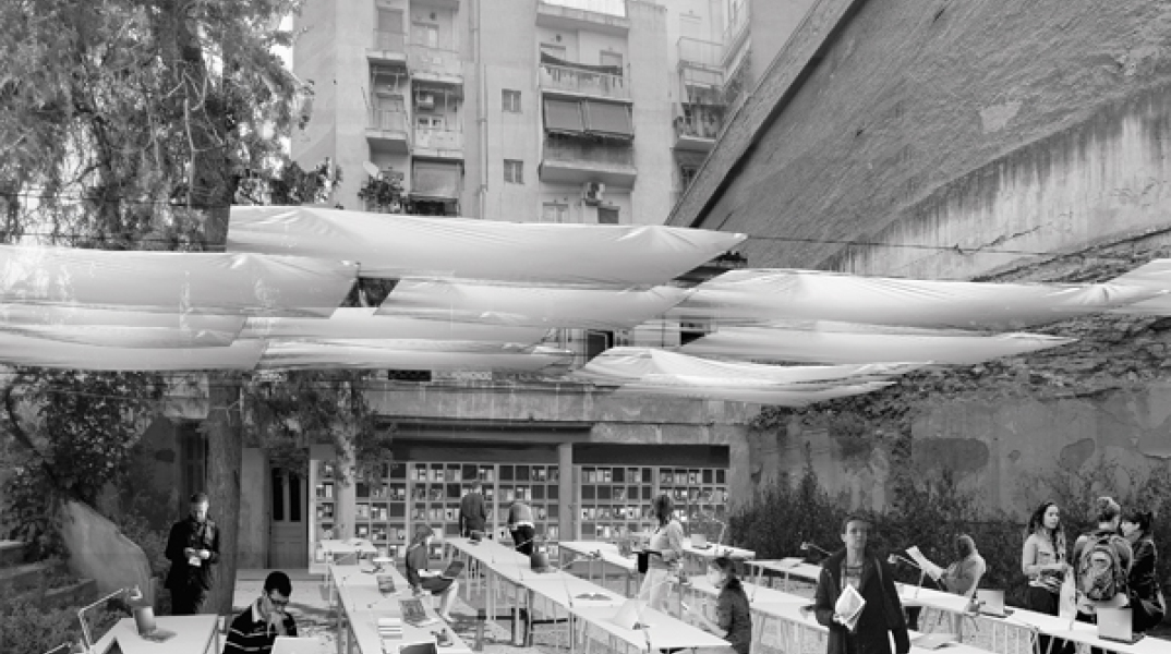 Αριστείδης Αντωνάς, Υπαίθριο γραφείο