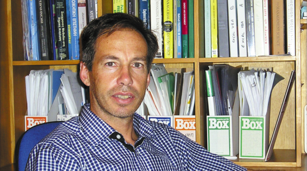 Γιώργος Μαυρωτάς