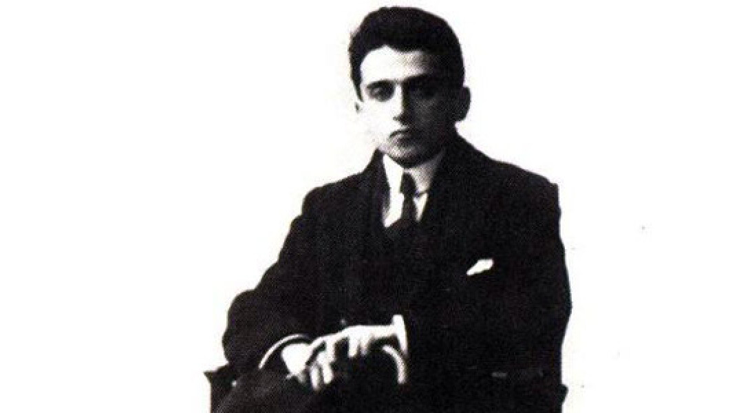 Σήμερα που συμπληρώνονται 126 χρόνια από τη γέννησή του, ο μύθος του Καρυωτάκη και η δύναμη του έργου του παραμένουν ισχυρά, πιο πολύ από ποτέ