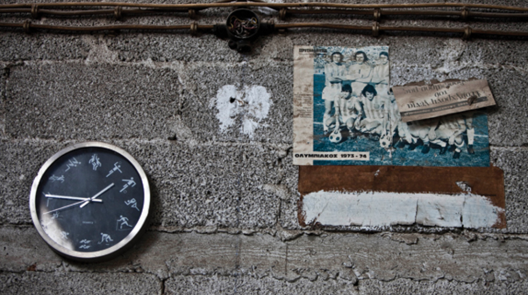 Εργοστάσιο κατασκευής επίπλων στον Βοτανικό