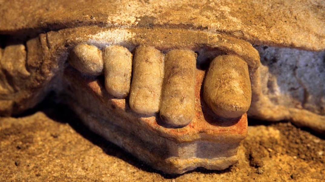 The Αμφίπολη X-Files: Τι αποκάλυψε η ανασκαφή στο λόφο Καστά;