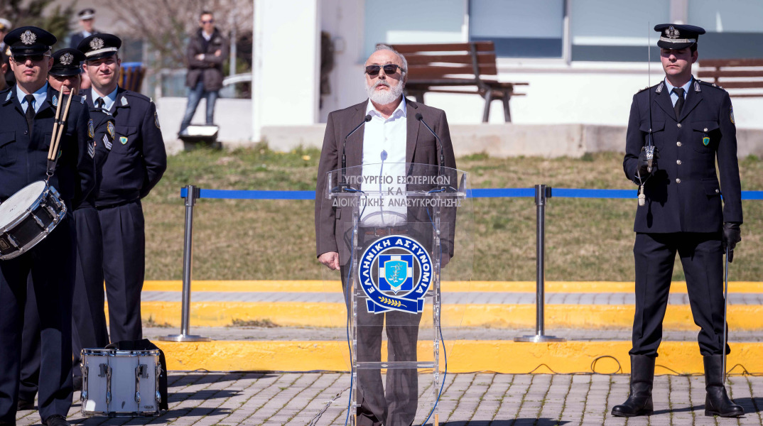 123199-276275.jpg