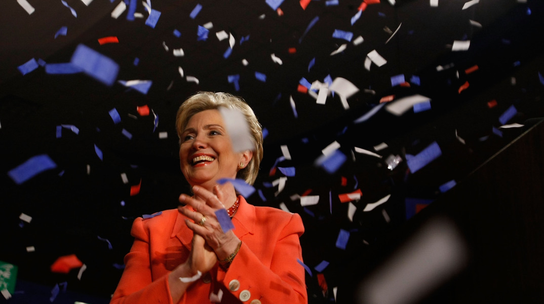 Τα κομφετί της Χίλαρι Κλίντον που δεν έπεσαν ποτέ