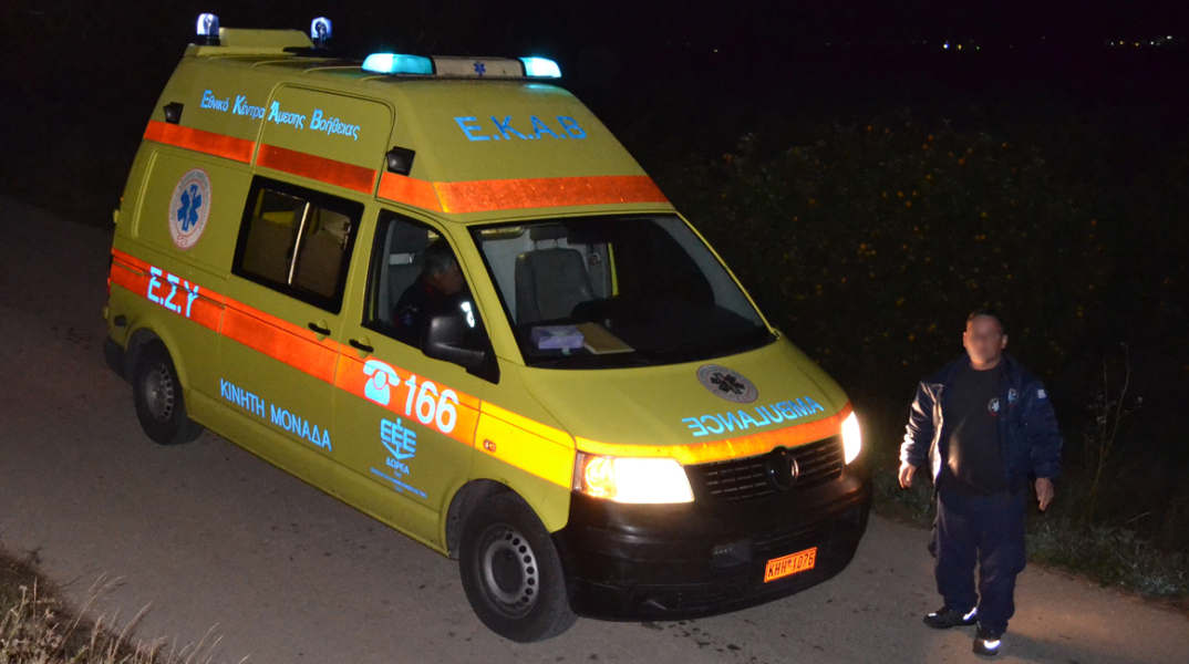 τροχαίο, ασθενοφόρο