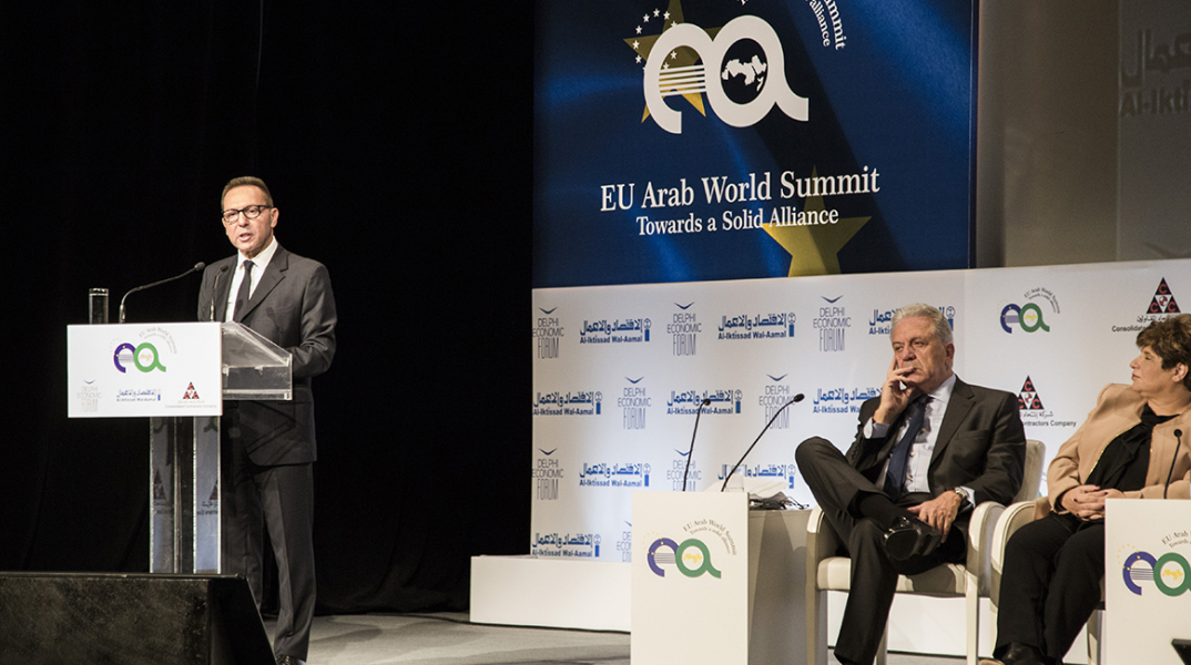 Γιάννης Στουρνάρας