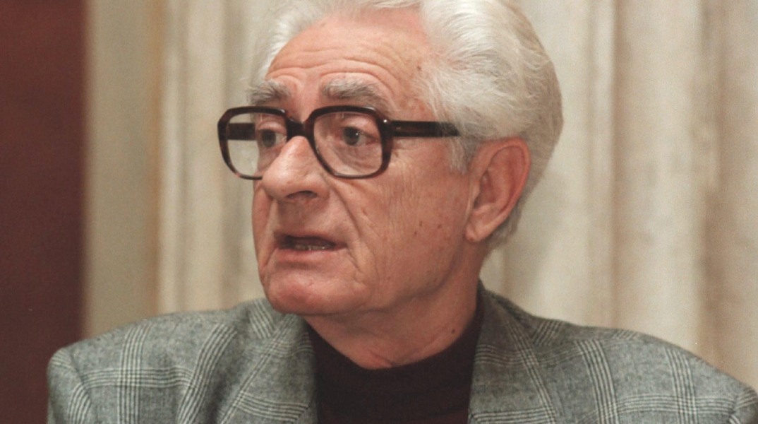 Πέθανε ο ιστορικός Βασίλης Κρεμμυδάς