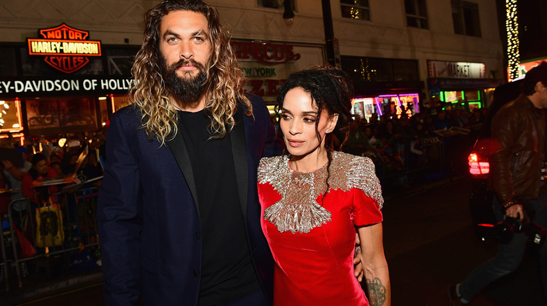 Ο «Aquaman» και η κυρία του στο κόκκινο χαλί 