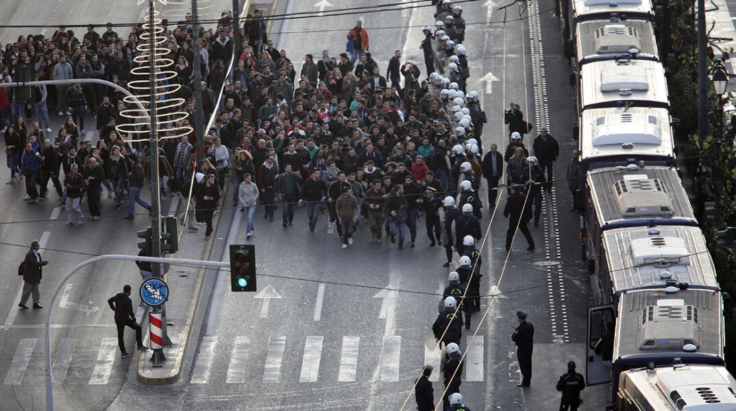 ΑΘΗΝΑ - Η ΣΗΜΑΙΑ ΤΟΥ ΠΟΛΥΤΕΧΝΕΙΟΥ ΣΤΗΝ ΑΜΕΡΙΚΑΝΙΚΗ ΠΡΕΣΒΕΙΑ