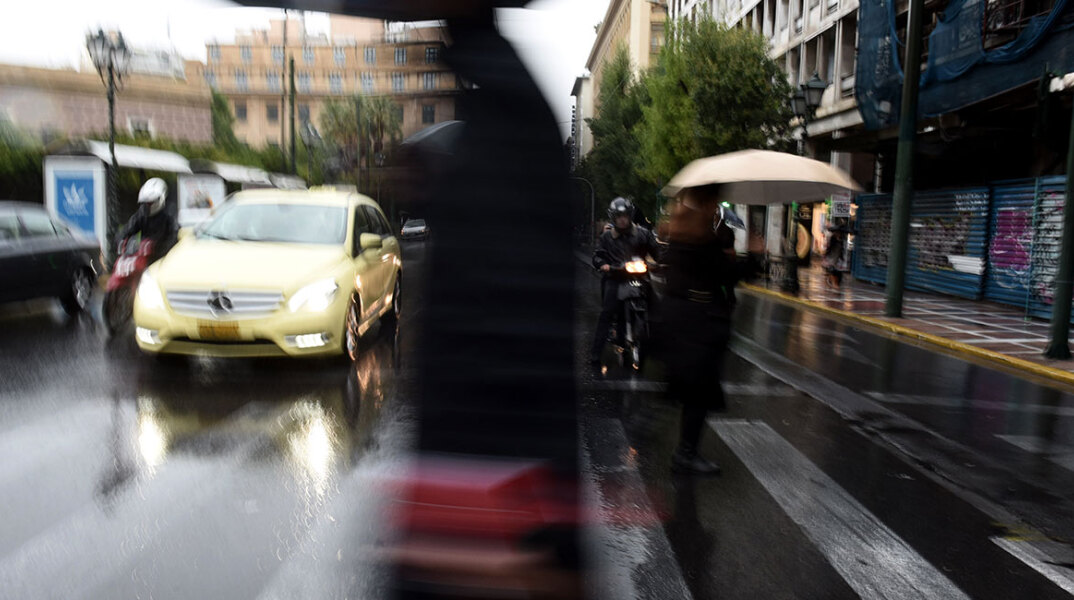 Βροχή στην Αθήνα