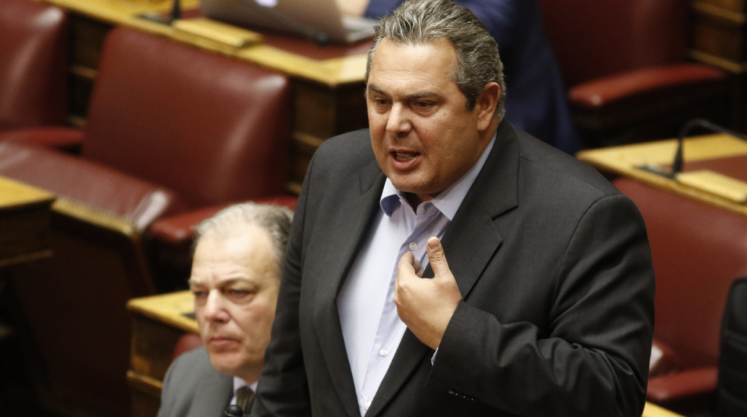 Ο Καμμένος είπε ότι αναλαμβάνει την πολιτική ευθύνη για την εισβολή Ρουβίκωνα στο Πεντάγωνο