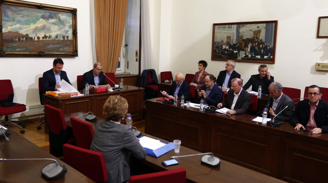 Η Βουλή αποφάσισε την βίαιη προσαγωγή του πρώην διευθυντή του ΚΕΕΛΠΝΟ