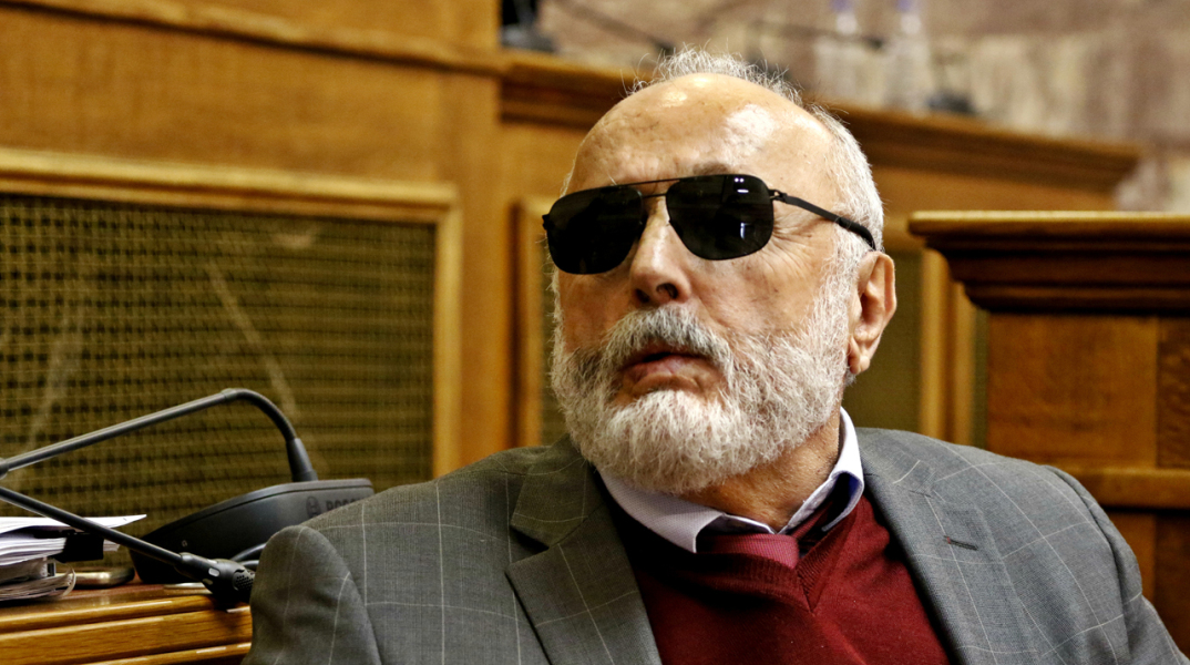 Αντιδράσεις για την τροπολογία 114 σελίδων του Κουρουμπλή - Ο υπουργός ζήτησε συγγνώμη