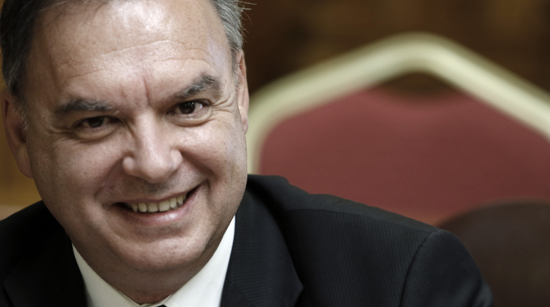 Λιαργκόβας: Ανησυχεί για τον προϋπολογισμό,  τον «τελειώνουν» από τη Βουλή 