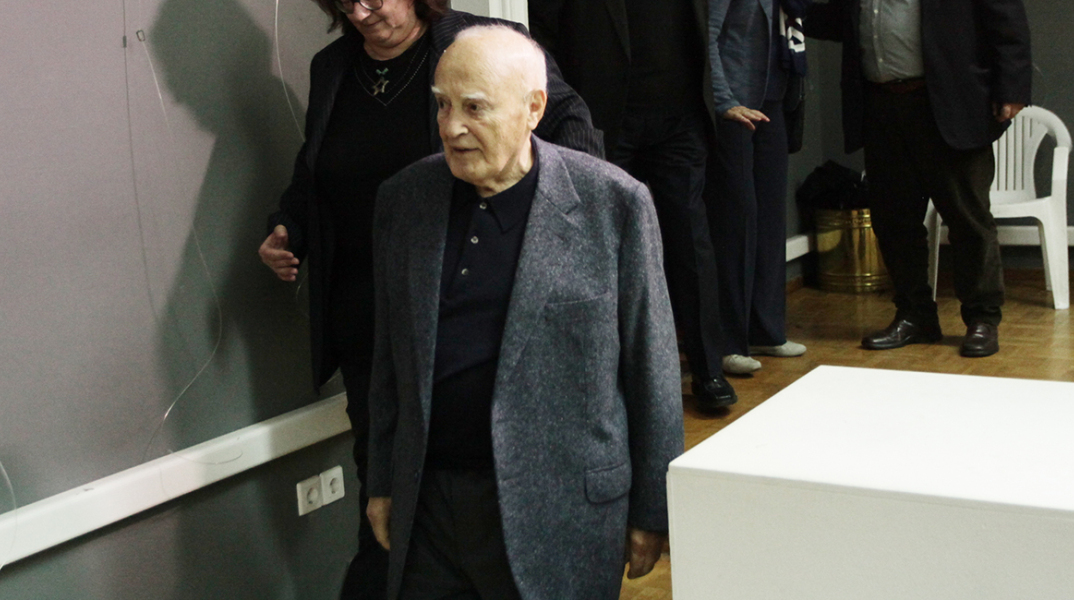 ΚΑΡΟΛΟΣ ΠΑΠΟΥΛΙΑΣ