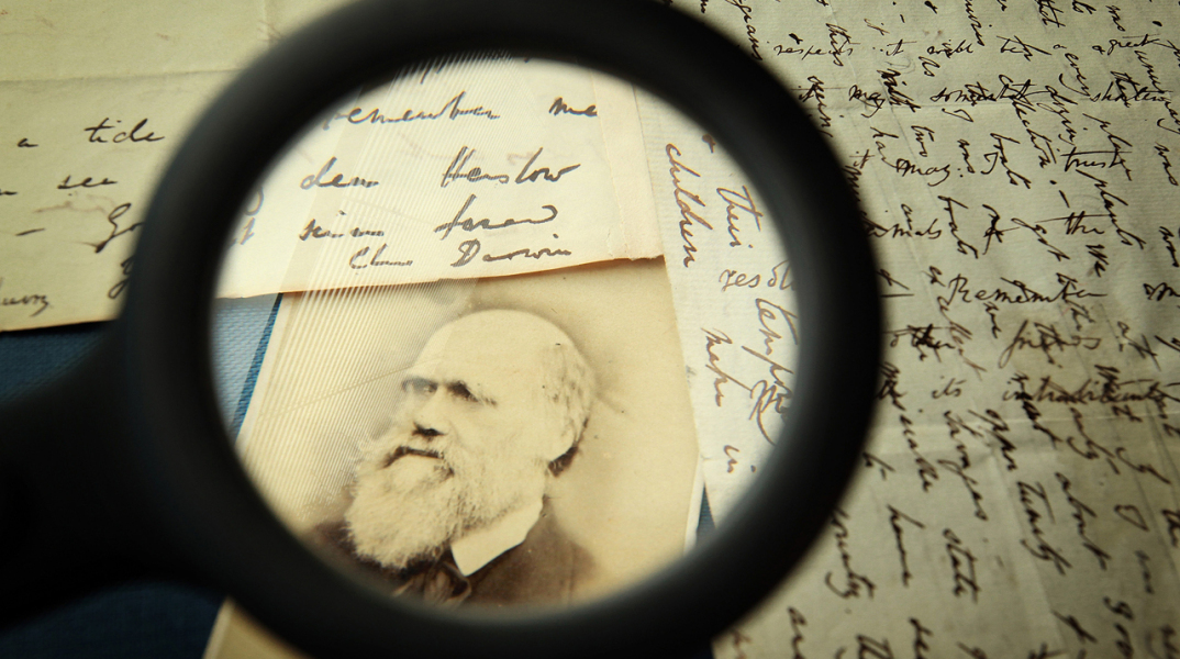 Σε δημοπρασία σπάνιο αντίγραφο της «Καταγωγής των Ειδών» με σημειώσεις του Δαρβίνου