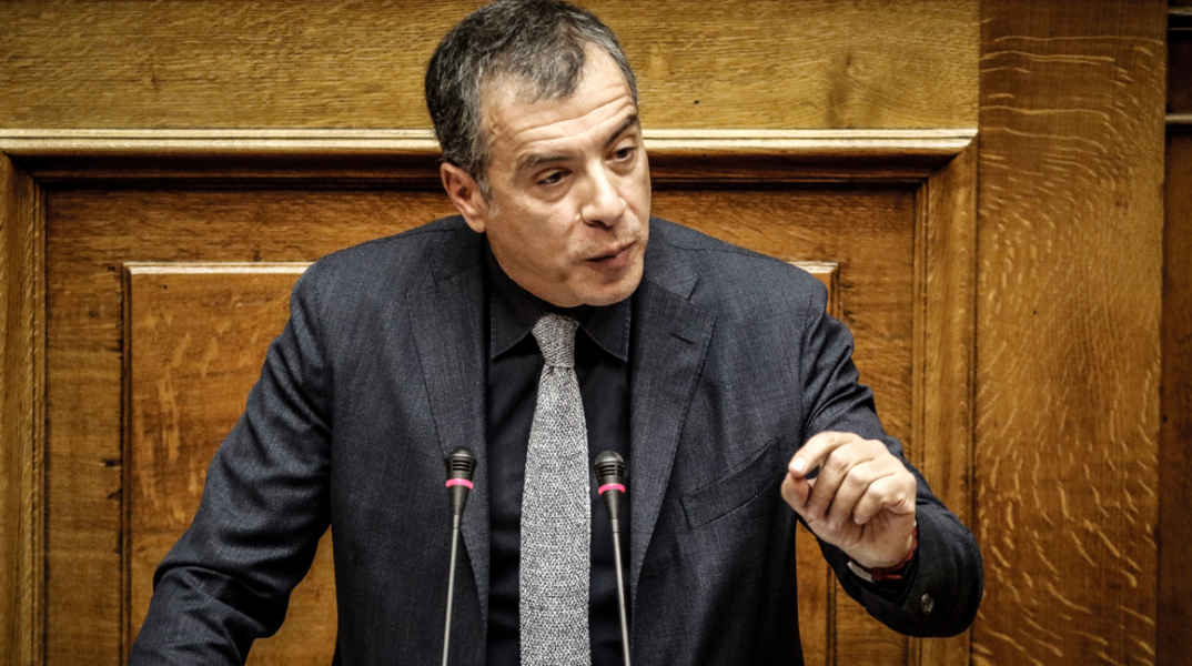 Σταύρος Θεοδωράκης, Πάνος Καμμένος