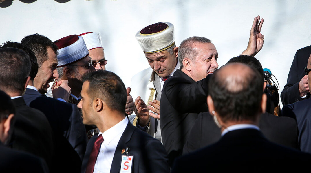 erdogan-komotini-rampia.jpg