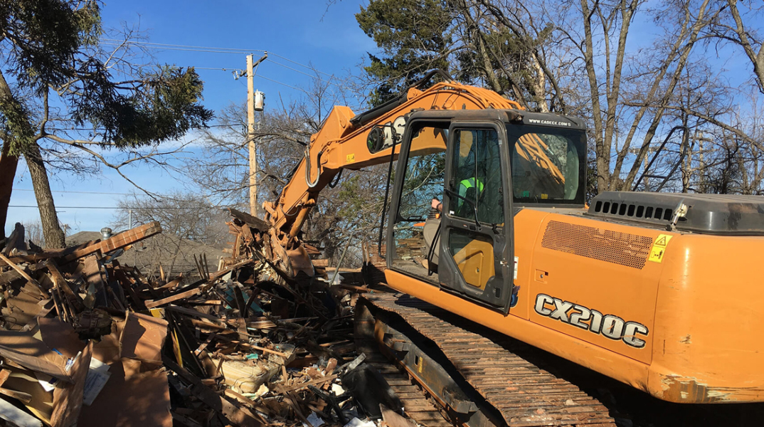 κατεδάφιση, Αγρίνιο