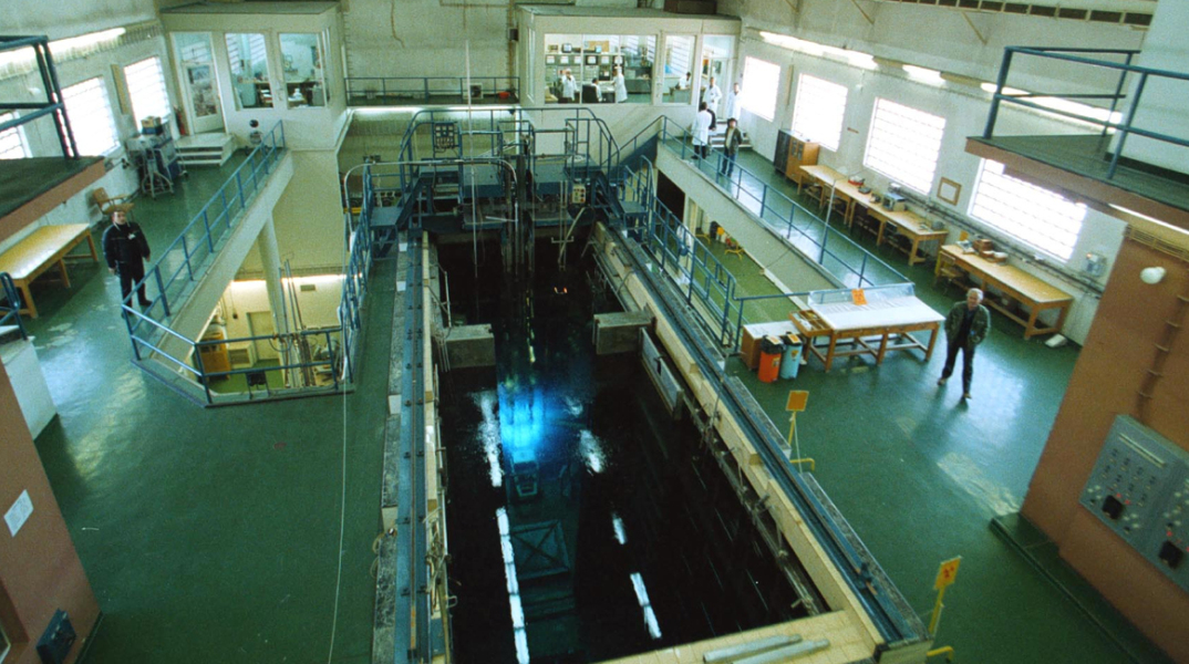 Δημόκριτος