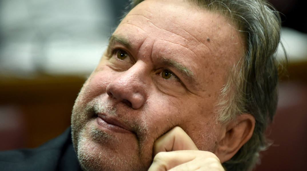 Κατρούγκαλος, πλειστηριασμοί